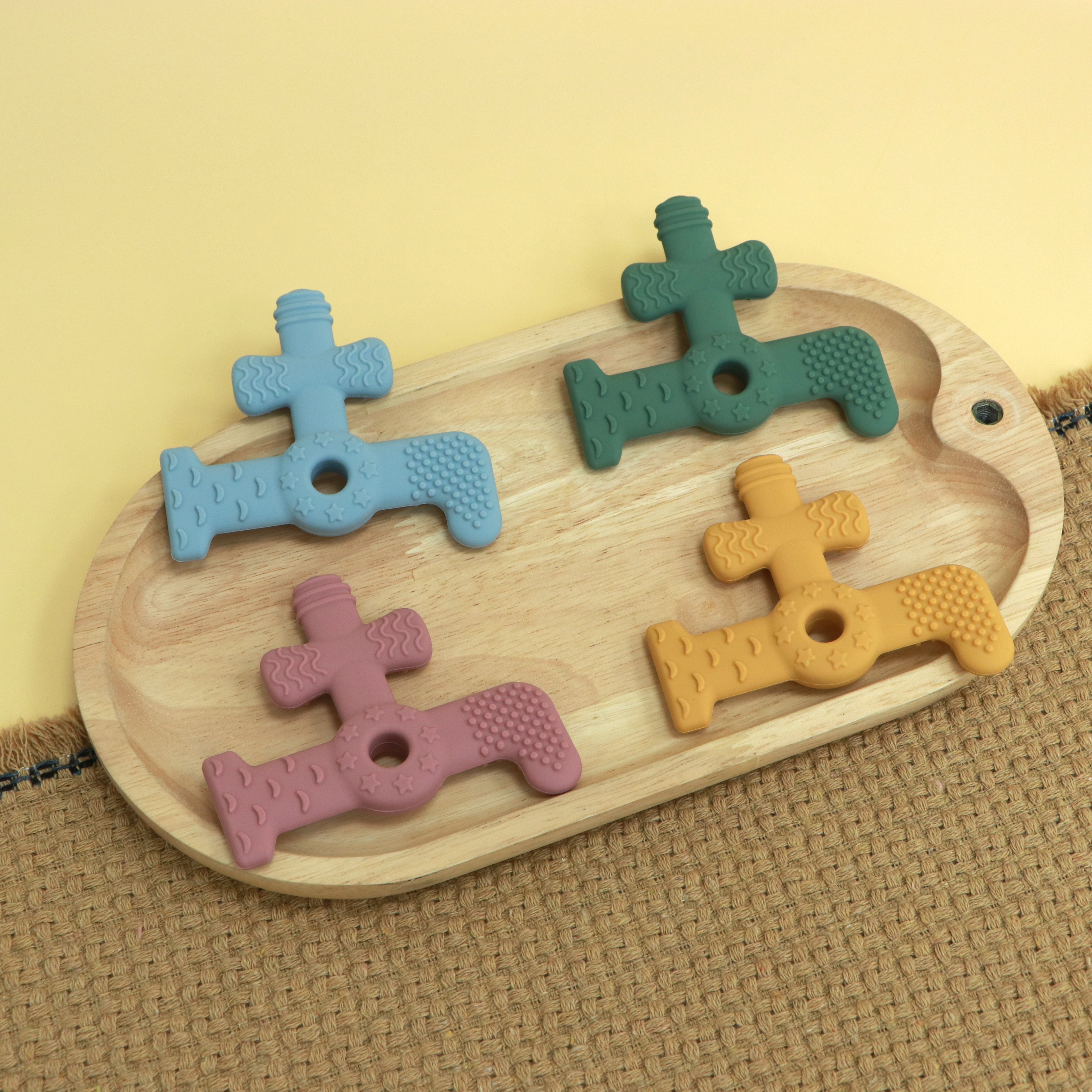 Faucet Shape Silicone Teether  - مراجعة Silicone Tap Washer وسعره